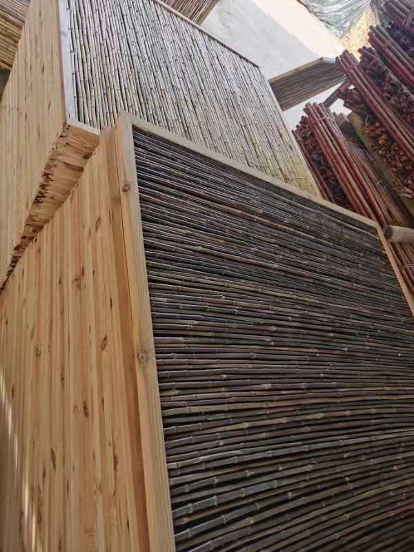 Bamboe Schutting Donker | Houten Frame | 180x180 cm