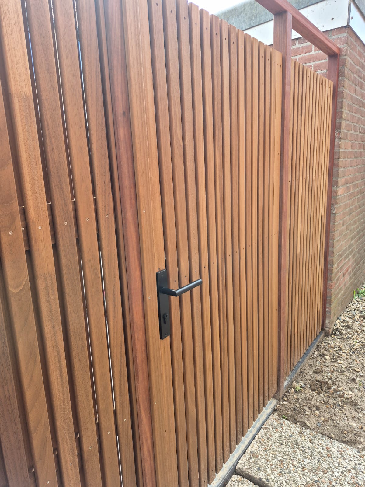 Thermowood Ayous Tuindeur | 100x180 cm | Verticaal