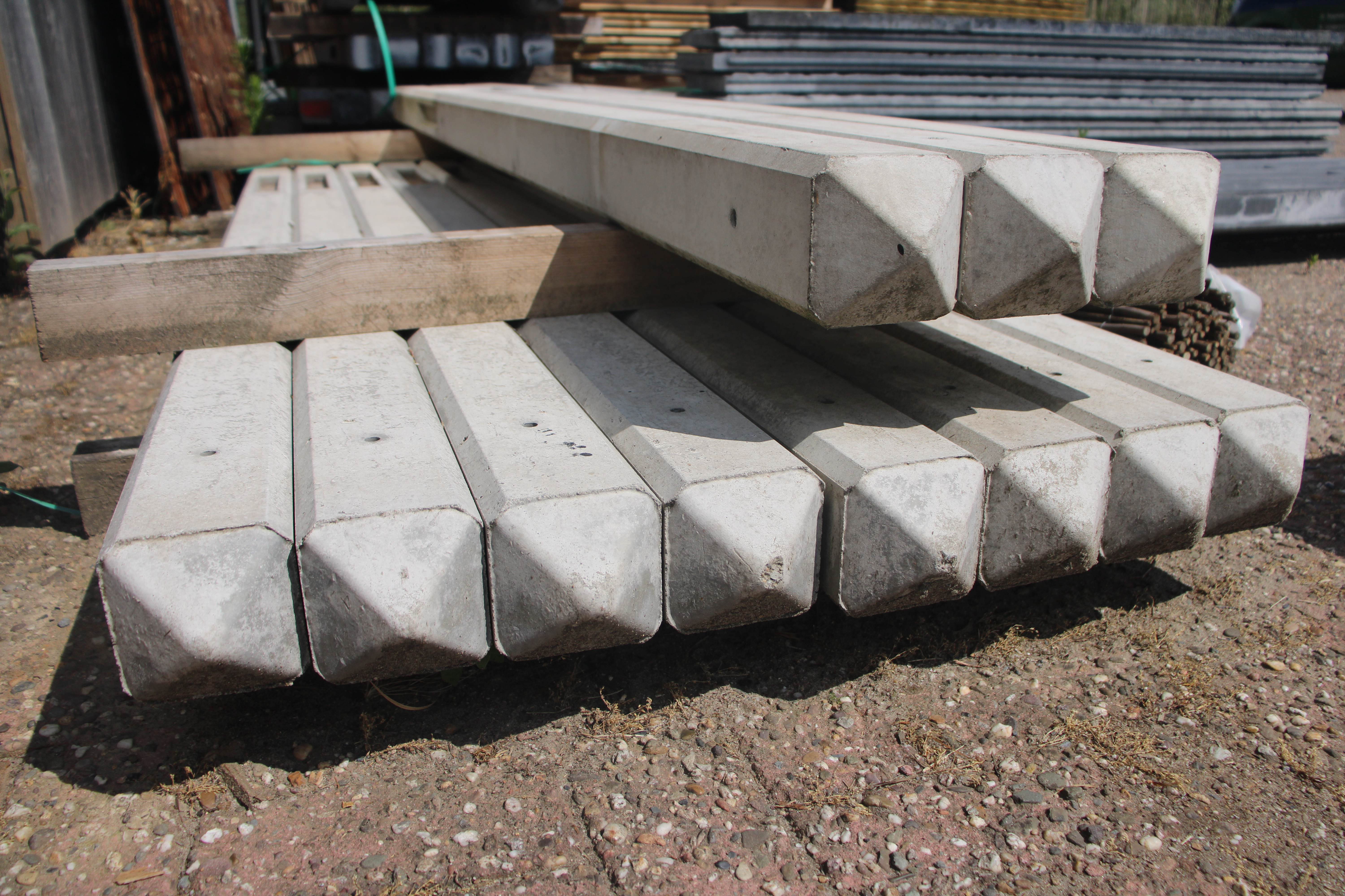 Betonpaal Grijs