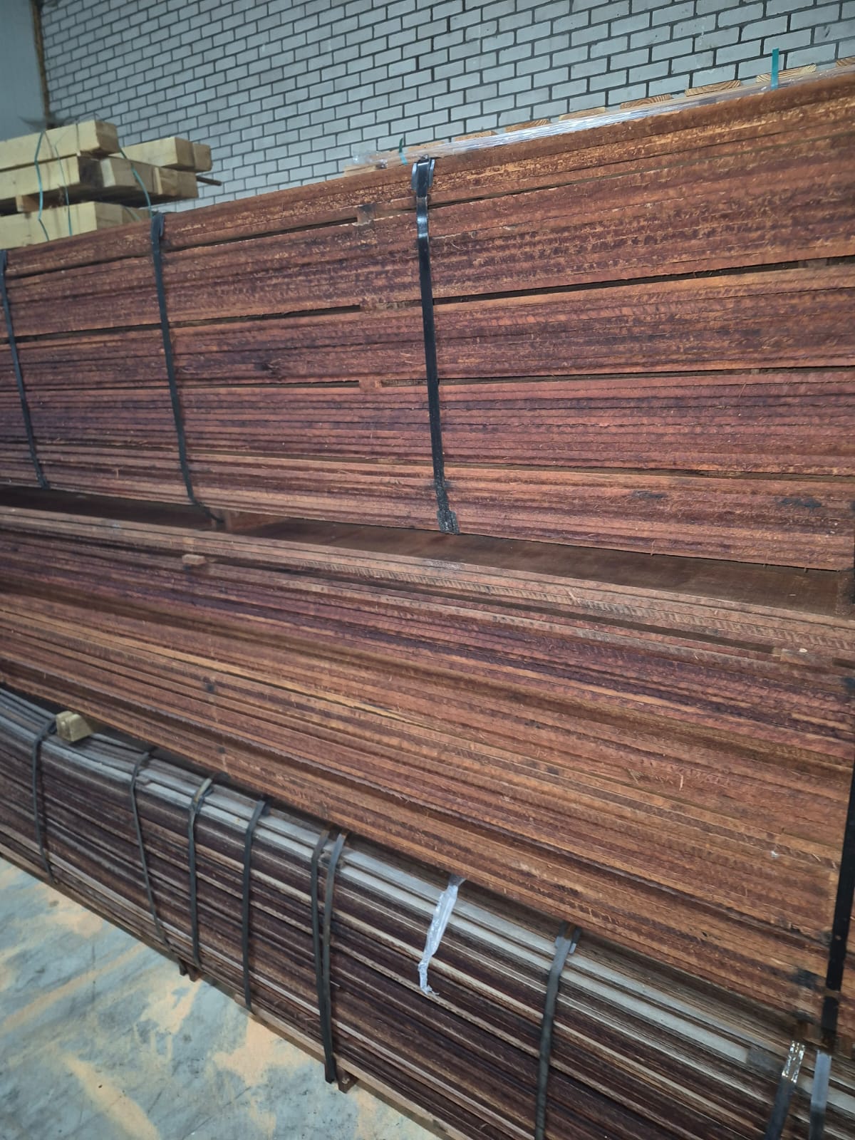 Hardhouten Buigstrip 0,6x10x300 cm 