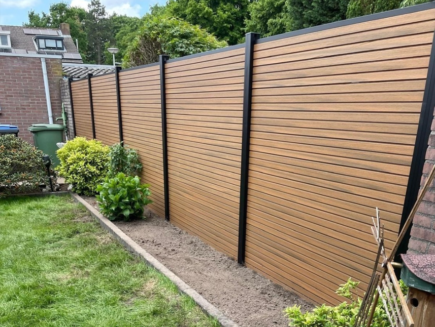 Composiet Schutting Red Cedar Triple